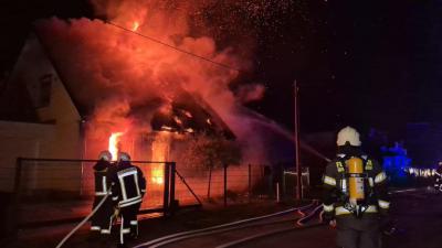 Brand Gebäude (groß) - Wildenbruch, Akazienweg