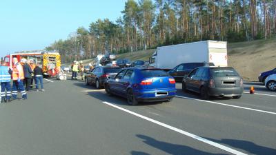 Verkehrsunfall mit Personenschaden - BAB 10, AD Potsdam Richtung AS Ferch